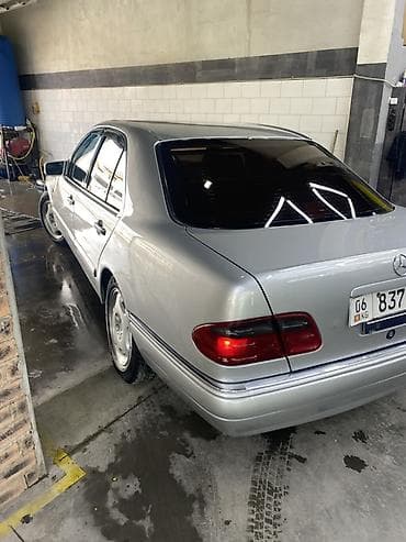 sprinter maxi: Mercedes-Benz E-Class: 1997 г., 3.2 л, Автомат, Бензин, Седан — 4