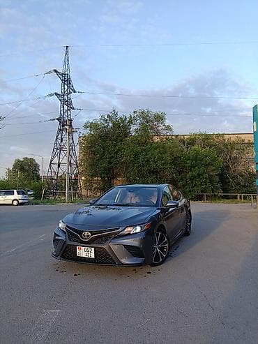 subaru forester 2001: Toyota Camry: 2018 г., 2.4 л, Автомат, Бензин, Седан — 4