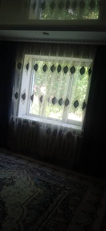 айдоо жер: Полдома, 110 м², 5 комнат, Собственник — 9