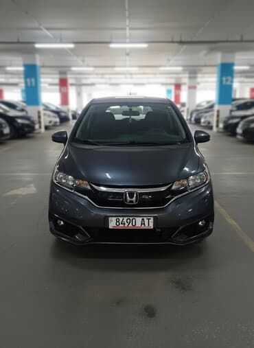 Honda Fit: 2020 г., 1.5 л, Бензин, Хэтчбэк