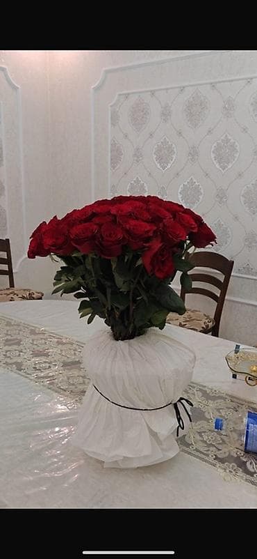 букет 101 роза: СПРОЧНО ПРОЛДАЮ БУКЕТ Букет из красных роз — пышная круглая шляпная — 1
