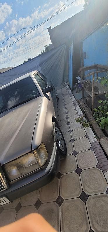 discovery 2: Mercedes-Benz W124: 1991 г., 2 л, Механика, Бензин, Седан — 3