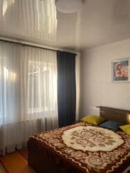 здаю дом без хозяин: 75 кв. м, 3 бөлмө, Жылытылган, Унаа токтотуучу жай, Забор, тосулган — 7