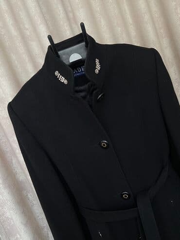 дордой женские куртки: Женское пальто, деми, кашемир, чёрное, пр-ва Италия, б/у, размер — 12