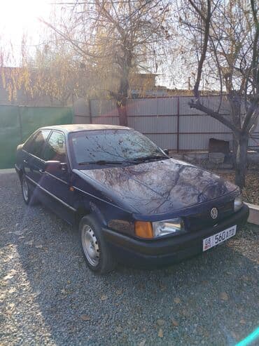 купить багажник на крышу автомобиля бу: Volkswagen Passat: 1992 г., Механика, Газ, Седан — 3