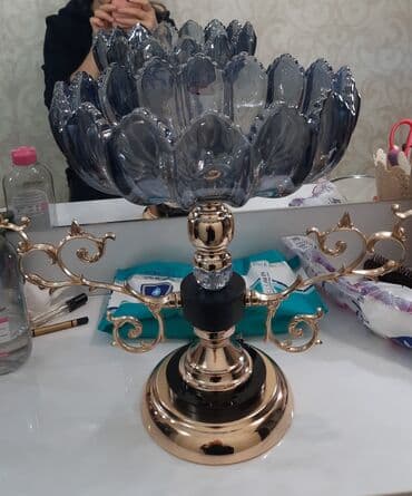 корзина с фруктами в подарок: Продаю фруктовницы в наличии 3шт есть. Одна штука по 1800сом — 1