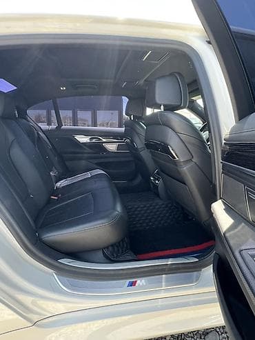 BMW: BMW 7 series: 2022 г., 3 л, Автомат, Бензин, Седан — 7