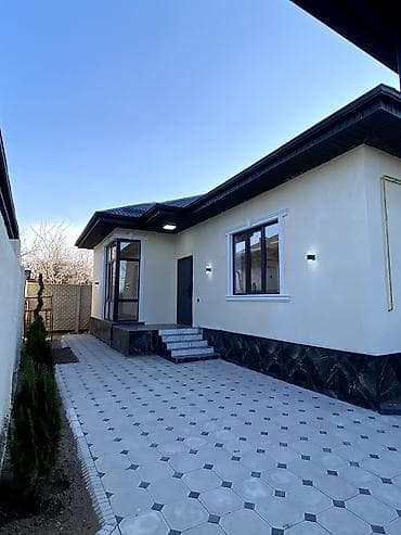 🏡 Продаётся уютный дом с современным ремонтом! 📍 Район: Новопавловка