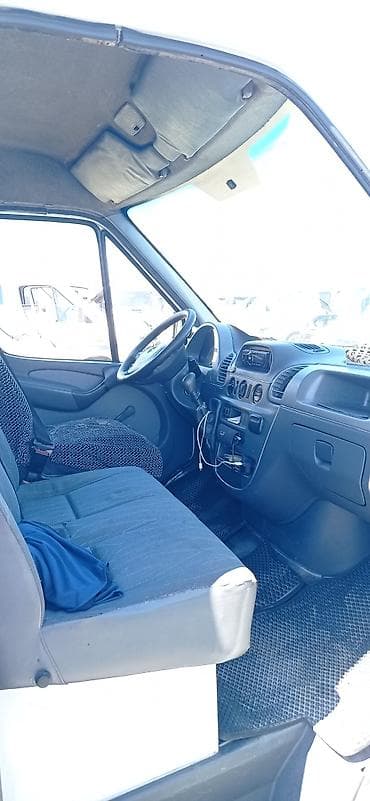 обмен с доплатой: Mercedes-Benz Спринтер: 2002 г., 2.2 л, Ручные, Дизель, Фургон — 5