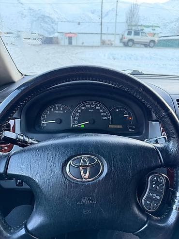 byd e9: Toyota Avensis Verso: 2001 г., 2 л, Механика, Бензин, Минивэн — 9