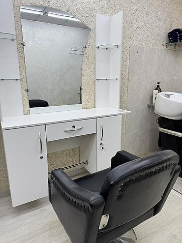 Недвижимость: Срочно сдаются рабочие места для парикмахера и для мастера по — 9