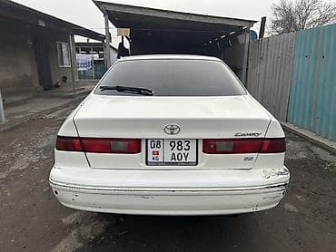 Toyota: Toyota Camry: 1999 г., 2.2 л, Автомат, Бензин, Седан — 3