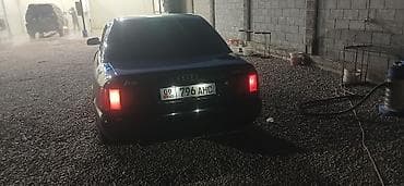 Транспорт: Audi A6: 1995 г., 2.6 л, Кол менен иштөөчү, Бензин, Седан — 7