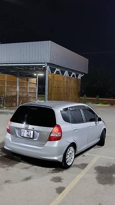 хонда истеп 1: Honda Fit: 2002 г., 1.3 л, Автомат, Бензин, Хетчбек — 6