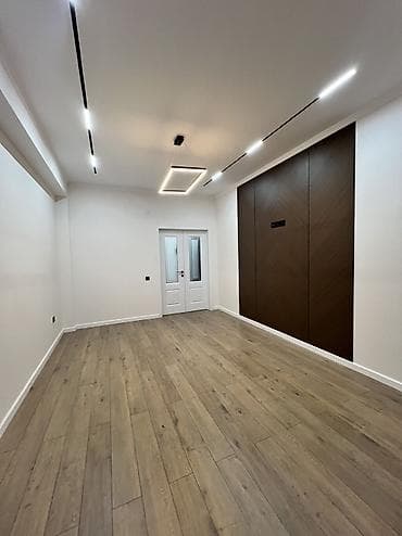 1 комната, 42 м², Элитка, 4 этаж, Дизайнерский ремонт — 2