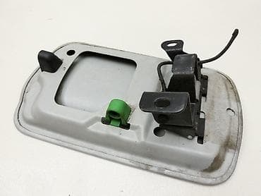 х5: Люкчок бензобака на BMW x5 E53 Люк серебристого цвета В отличном — 4