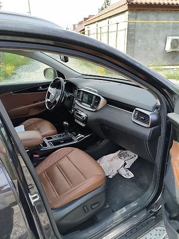 Kia Sorento: 2019 г., Автомат, Кроссовер — 4