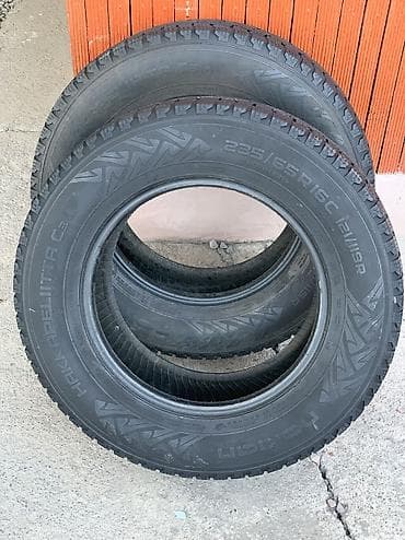 pes 2013: Продаю две резины 235 65 16 на спринтер — 2