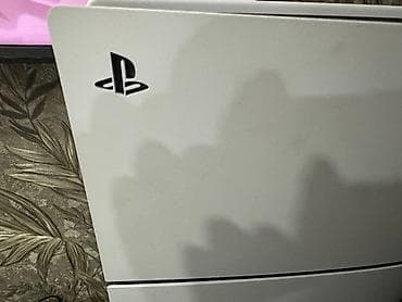 xbox 1: Продаю Ps 5 slim 1tb есть подписка на год Extra (осталось 9 — 3