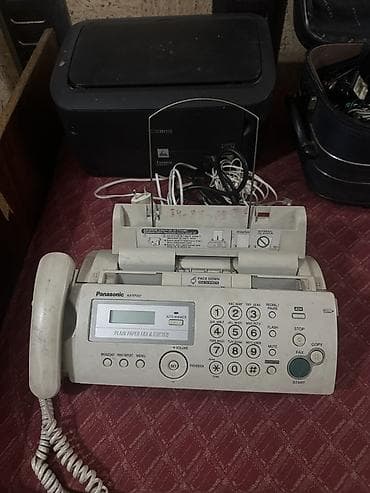 цифровой принтер: Лот ретро‑электроники и офисной техники, одним комплектом. В составе — 5