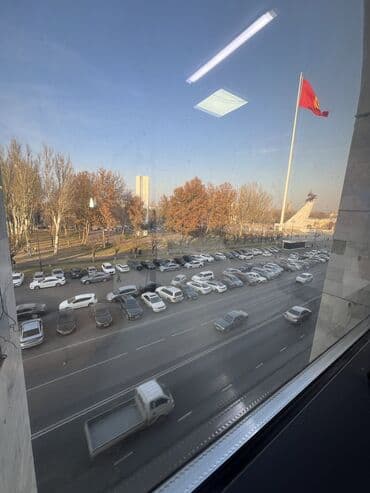 срочно сниму квартиру в районе кирком стром на долгий срок: Сдаю Кабинет в салоне, 25 м², Для лешмейкера — 5