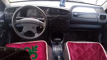 Volkswagen: Volkswagen Vento: 1992 г., 1.8 л, Автомат, Бензин, Седан — 5