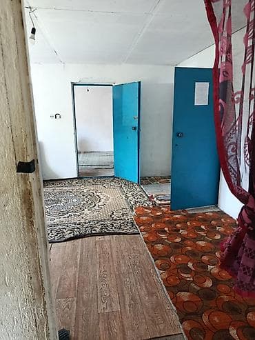 дом сокулук: Просторный жилой дом с несколькими комнатами. - Планировка: отдельные — 8
