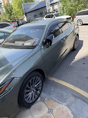 lexus ct200: Lexus ES: 2019 г., 2.5 л, Автомат, Гибрид, Седан — 7