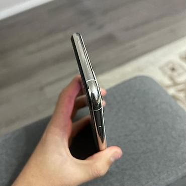 i8 pro max: IPhone 11 Pro Max, Б/у, 256 ГБ, Белый, Чехол, 100 % — 4