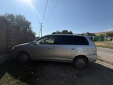 Транспорт: Toyota Gaia: 2002 г., 2 л, Автомат, Газ, Минивэн — 8