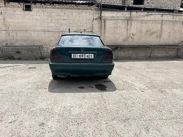 молдинг на е34: Mercedes-Benz C-Class: 1998 г., 2.4 л, Механика, Бензин, Седан — 4
