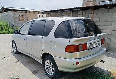 mini v: Toyota Ipsum: 1996 г., 2 л, Автомат, Бензин, Минивэн — 2