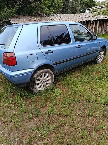 Продажа авто: Volkswagen Golf: 1992 г., Механика, Бензин, Хэтчбэк — 3