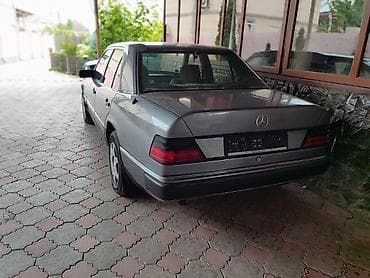 560 sec: Mercedes-Benz W124: 1990 г., 2.3 л, Механика, Бензин, Седан — 9