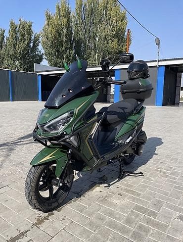 дорожный жилет: Тип скутера 150 куб. см, Бензин, Новый — 1