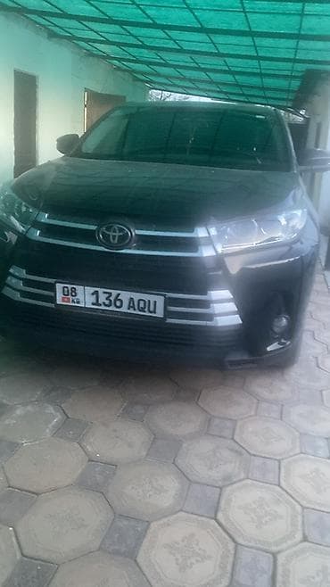 Toyota Highlander: 2018 г., 3.5 л, Автомат, Бензин, Кроссовер