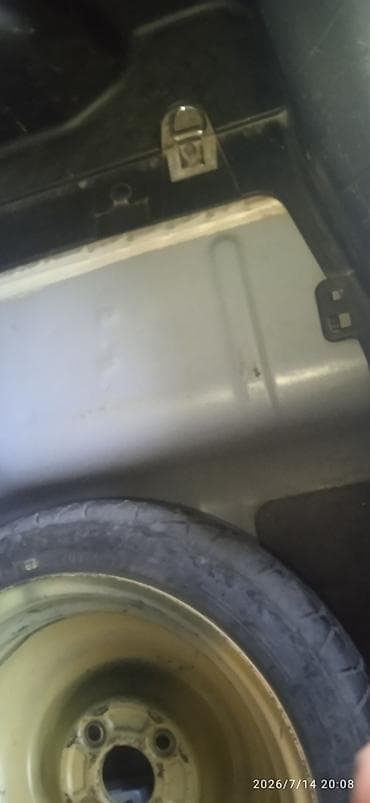 авто лизинг фит: Honda Fit: 2003 г., 1.5 л, Механика, Бензин, Хэтчбэк — 4