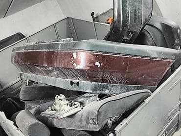 печка на венто: Бампер Volkswagen, Б/у, Оригинал — 1