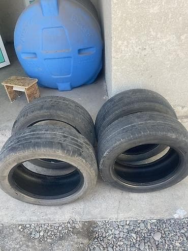 Летние шины 215/55 R17, комплект из 4 штук. Характеристики: - Размер