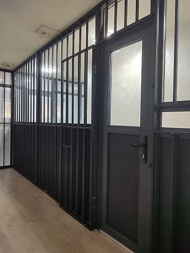 прием пластмас: На заказ Каркасная перегородка, Для офиса, Монтаж — 5