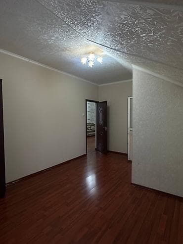 Үйлөрдү ижарага берүү: 300 м², 5 бөлмө, Лоджия — 8