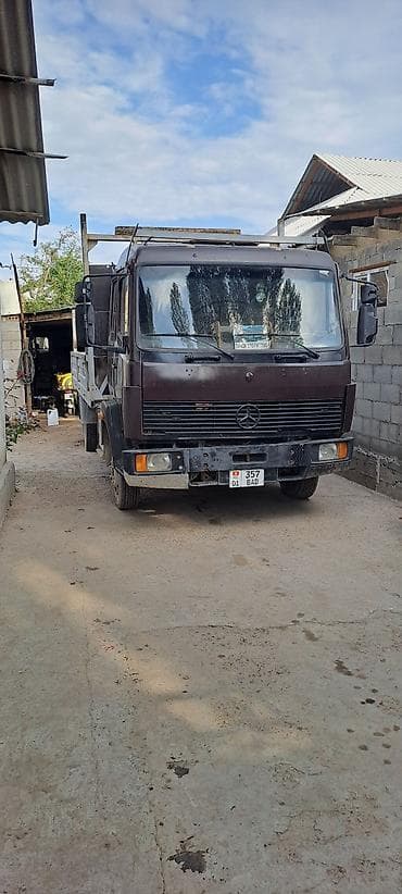daf 75: Грузовик, Mercedes-Benz, Дубль — 1