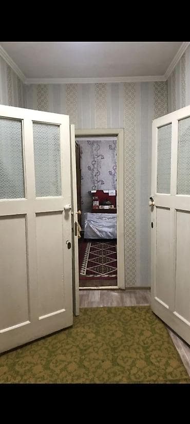 район бгу: 67 м², 4 комнаты, Парковка, Забор, огорожен — 5