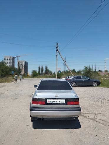 вента: Volkswagen Vento: 1995 г., 1.8 л, Механика, Бензин, Седан — 10
