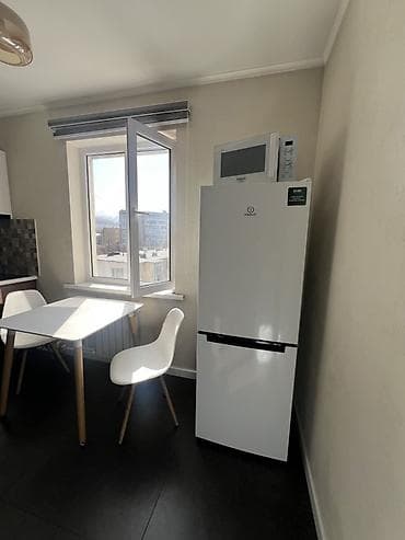 11 микрорайон квартира: 1 комната, 38 м², 105 серия, 6 этаж, Дизайнерский ремонт — 7