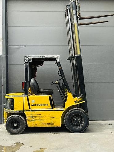 Погрузчик, Mitsubishi, 1993 г., Колесный, Вилочный — 2