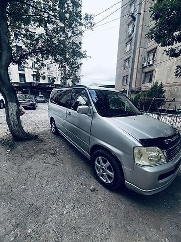 Honda Stepwgn: 1999 г., 2 л, Автомат, Минивэн