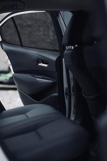 тойота круз: Toyota Corolla: 2022 г., 1.8 л, Автомат, Гибрид, Седан — 5