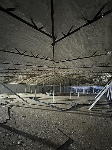 заливка потолков: Напыляемая теплоизоляция пенополиуретаном (ППУ) - Профессиональное — 2