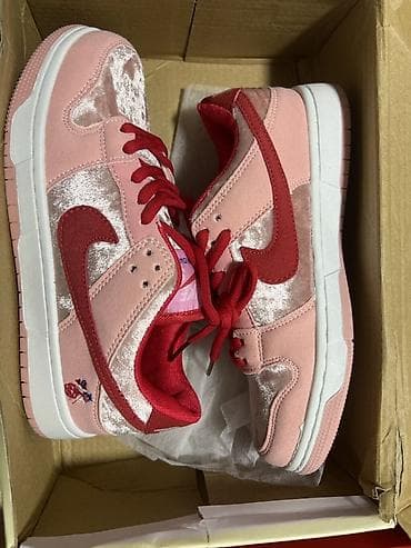 Кроссовки, 37, Nike, Б/у, цвет - Розовый, Платная доставка